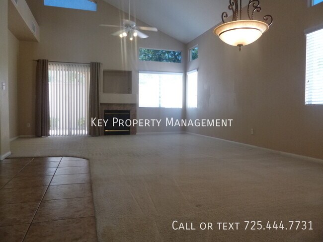 Building Photo - GREEN VALLEY TOWNHOME W/ DOWNSTAIRS MASTER