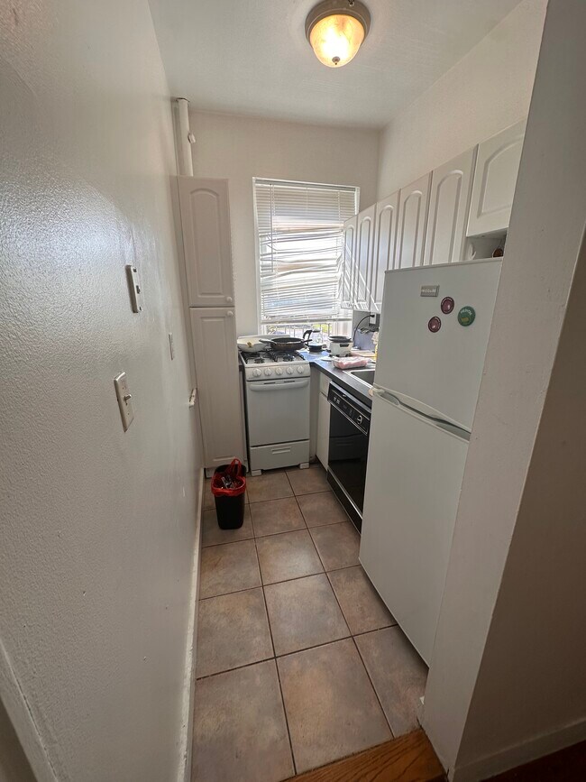 Foto del edificio - 85 Park Dr