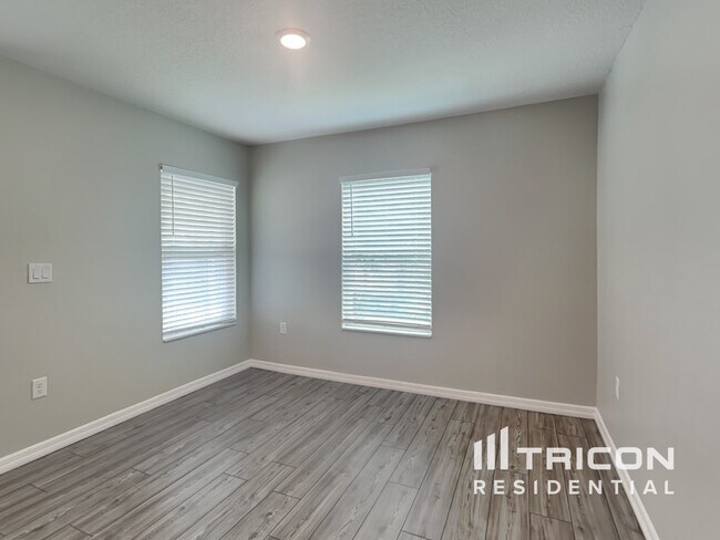 Foto del edificio - 1576 Wynford Cir