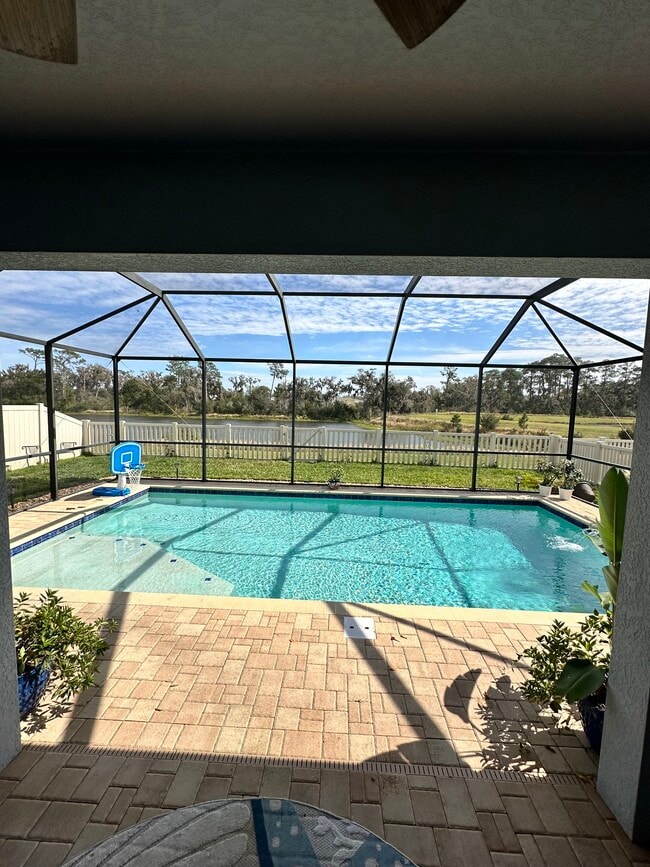 Building Photo - 16543 Myrtle Sand Dr