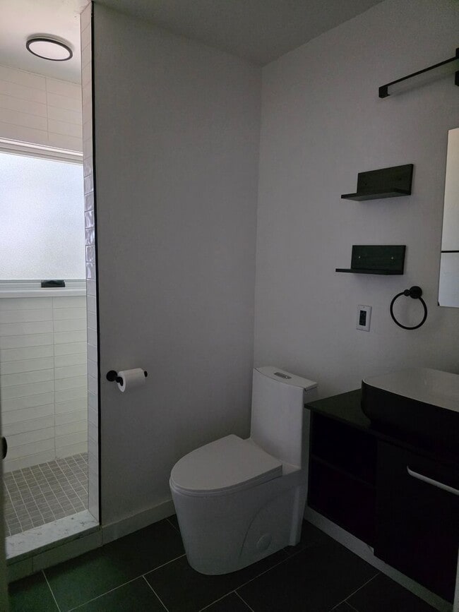 Building Photo - 3 Bed 2 Bath condo in Bozeman