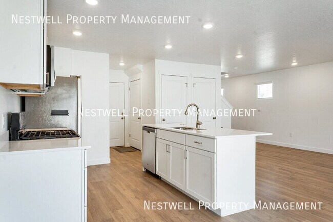 Building Photo - 3886 W 860 N