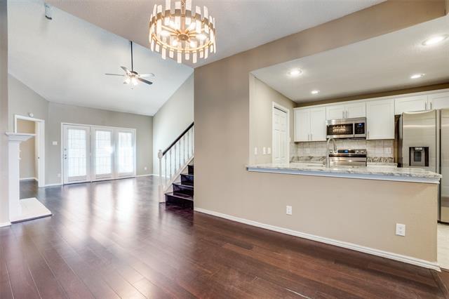 Foto del edificio - 12660 Hillcrest Rd