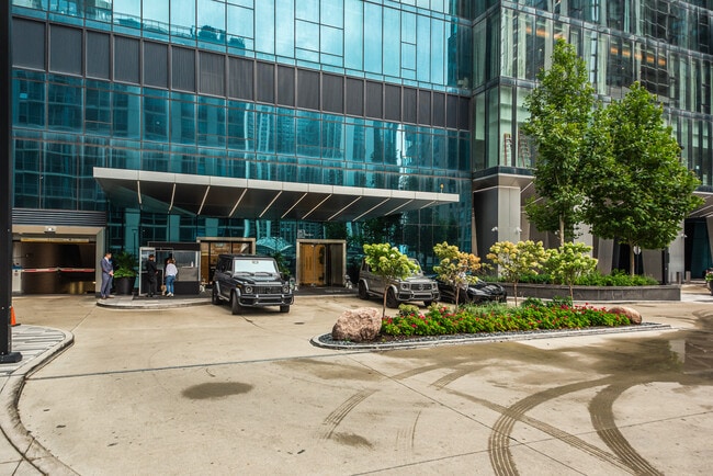 Building Photo - 363 E Wacker Dr