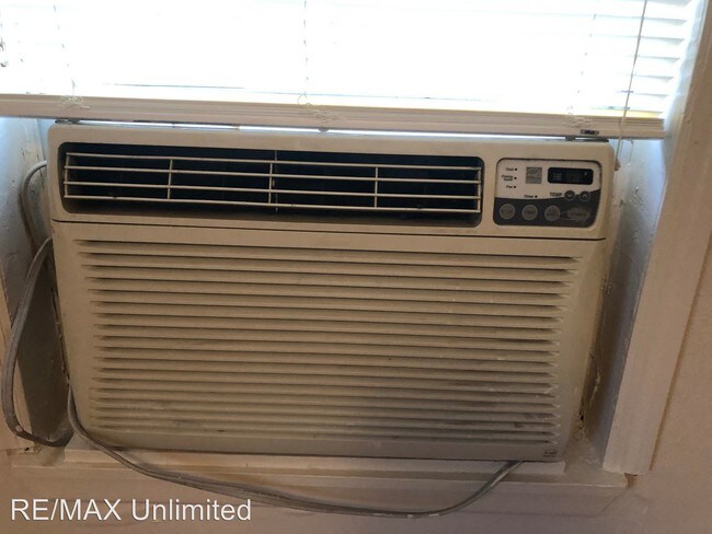 Foto del edificio - 2 br, 1 bath House - 710 W Malone Ave