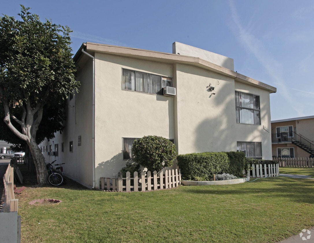 Building Photo - 12552 Kensington Ln