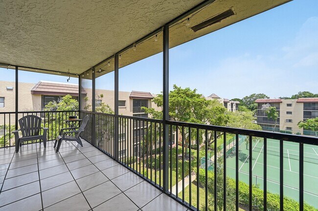Building Photo - 10401 W Broward Blvd