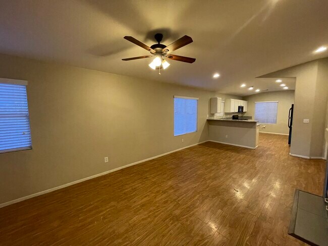 Foto del edificio - 285 Mayberry St