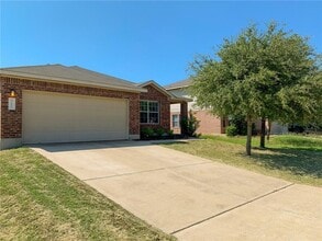 Building Photo - 717 Morgan Dr