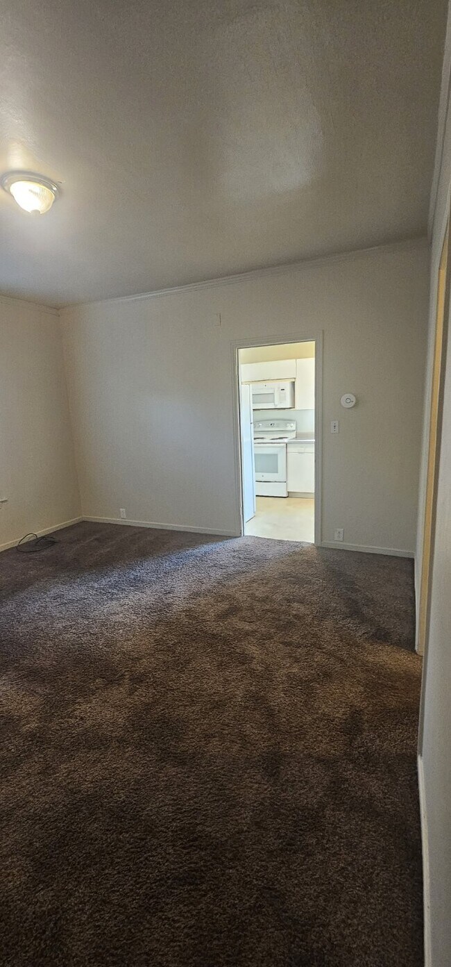 Building Photo - Charming Home for Rent in Downtown Santa Cruz