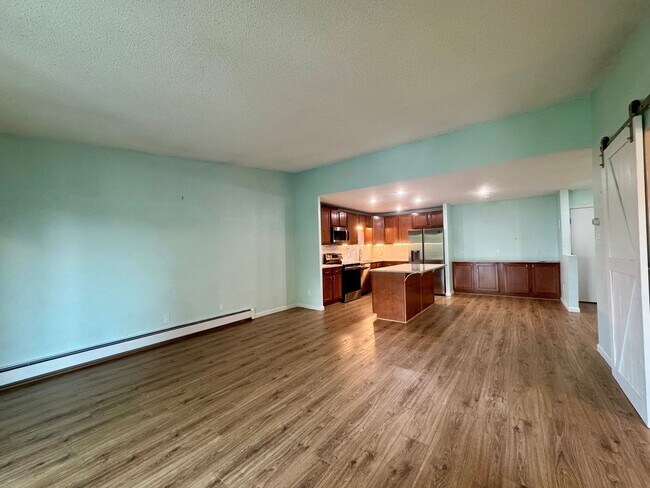 Building Photo - 3082 S Wheeling Way