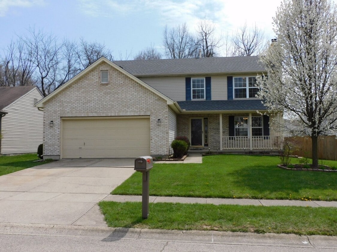 Primary Photo - Spacious 4 Bedroom, 2.5 Bath Home