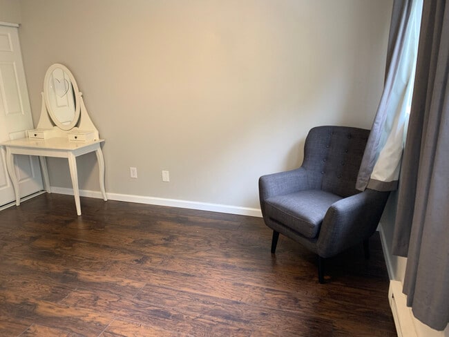 Building Photo - 15138 65th Ave S