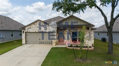 Building Photo - 2341 Aylesbury Dr