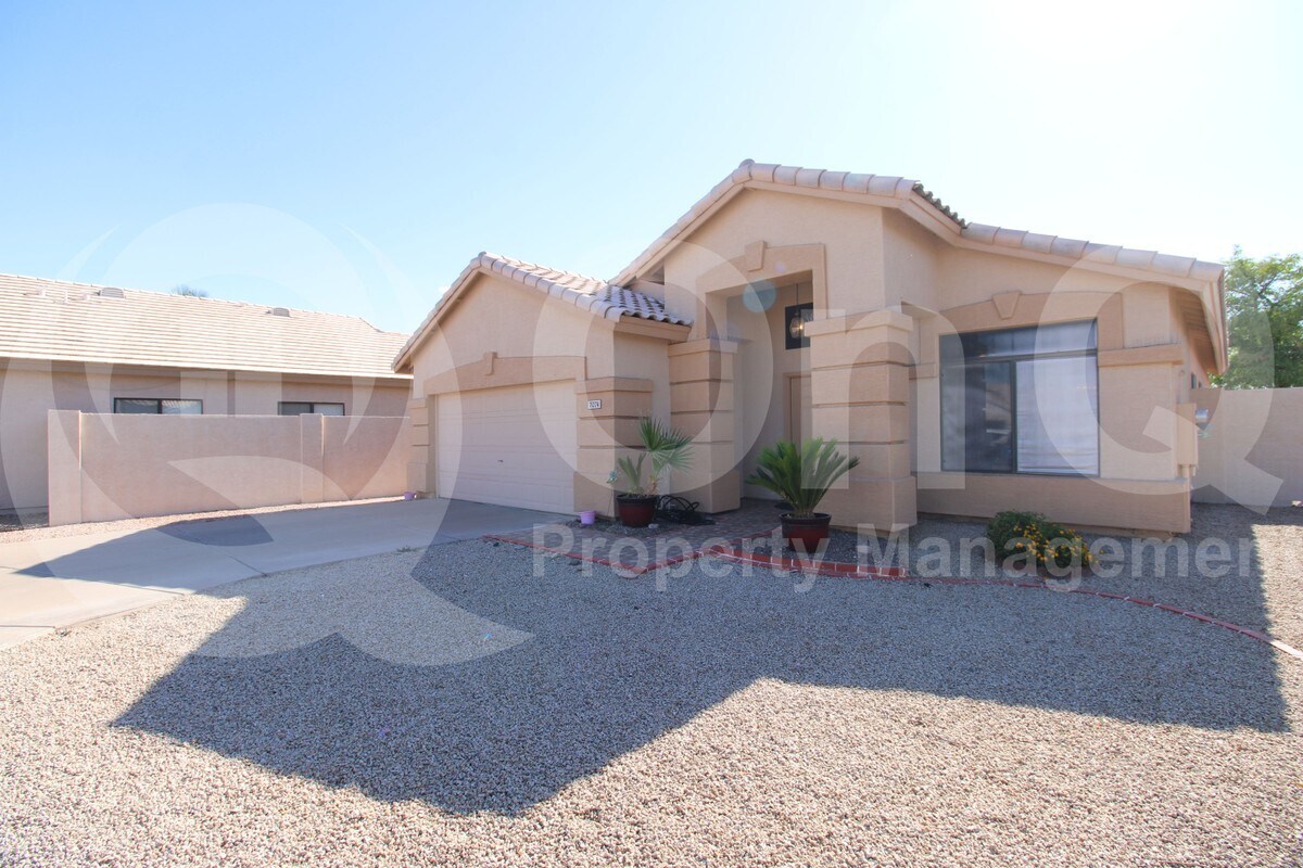 Primary Photo - 7074 S Heather Dr