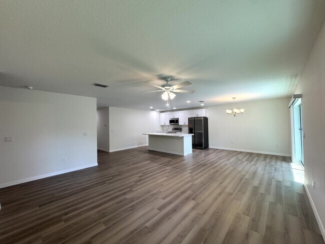 Foto del edificio - 115 N Hillside Ave