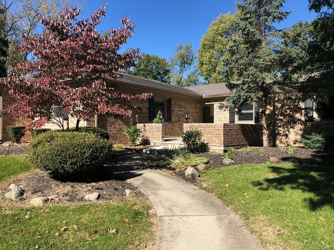 Building Photo - 2508 Dogwood Dr