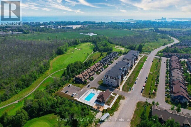 Building Photo - 5 Spooner Cres