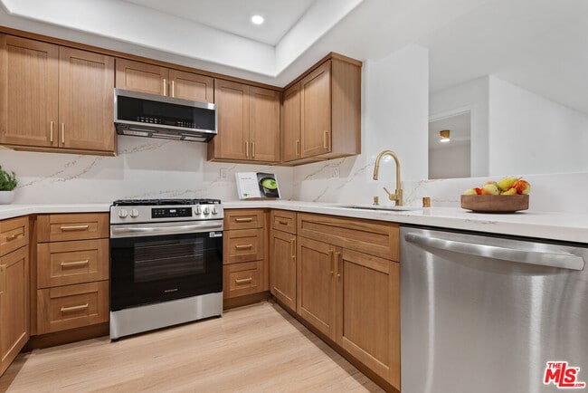 Building Photo - 5500 Torrance Blvd