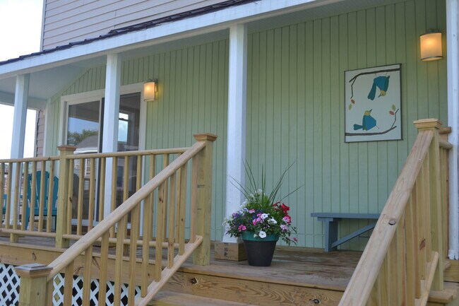 porch connects to sliders - 222 W Case St