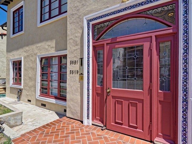 3617 Wilshire Terrace San Diego Ca 92104 Townhouse For Rent In