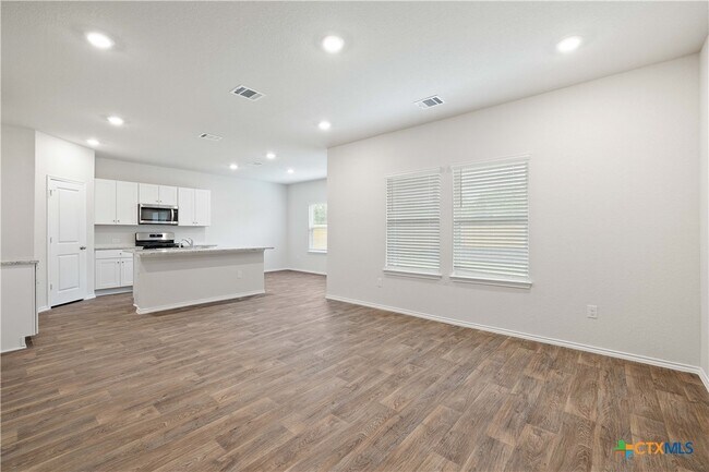 Building Photo - 2861 Brogan Creek
