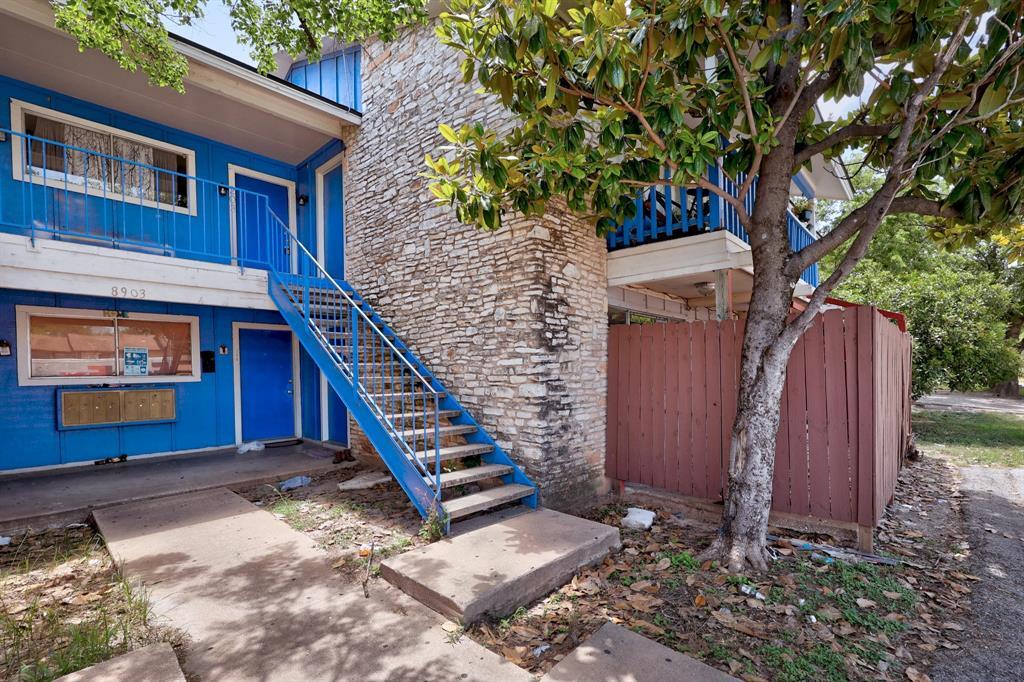 Foto principal - 8903 Parkfield Dr