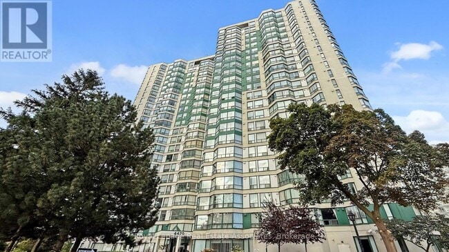 Photo du bâtiment - 4470-4470 Tucana Ct