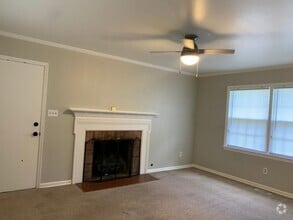Building Photo - 309 Ronald Dr