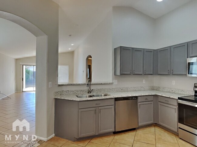 Building Photo - 40167 N Costa Del Sol Dr