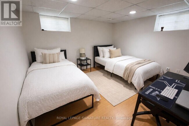 Photo du bâtiment - 43 St George St