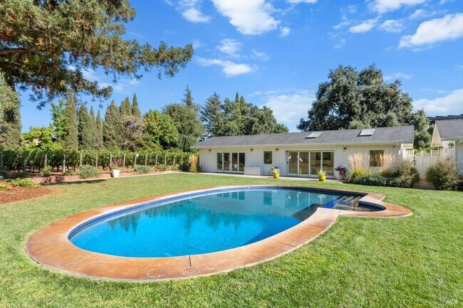 Foto del edificio - 760 Zinfandel Ln