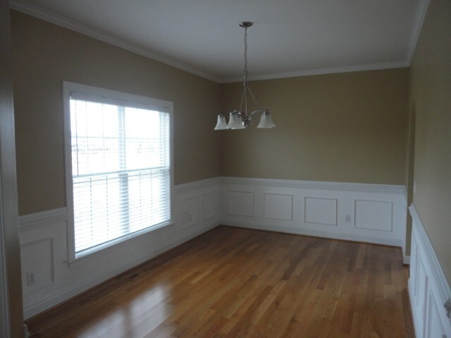 Building Photo - 1748 Maizefield Ln