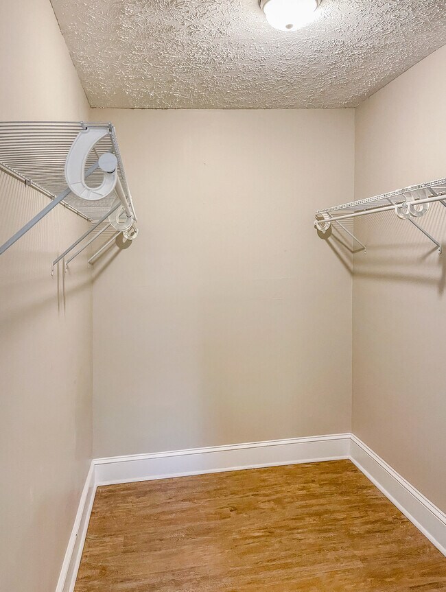 WALK-IN CLOSET - 2198 Bicknell St SW