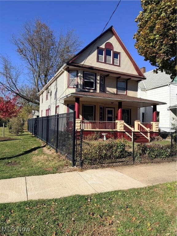 1794 W 54th St Cleveland, OH 44102 – photo 1
