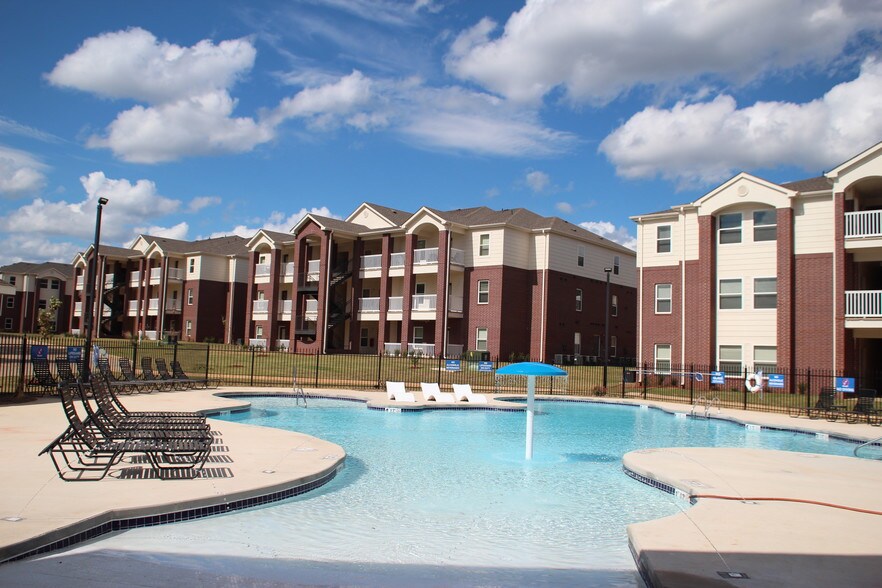 The Greens at Longhills Rentals Benton, AR