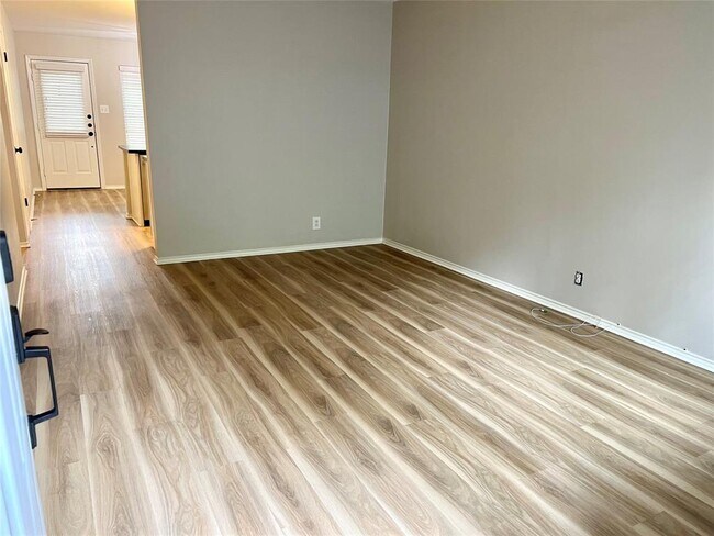 Foto del edificio - 3309 Clawson Rd