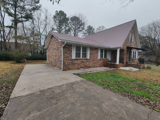 Foto del edificio - 6931 Robinson Dr