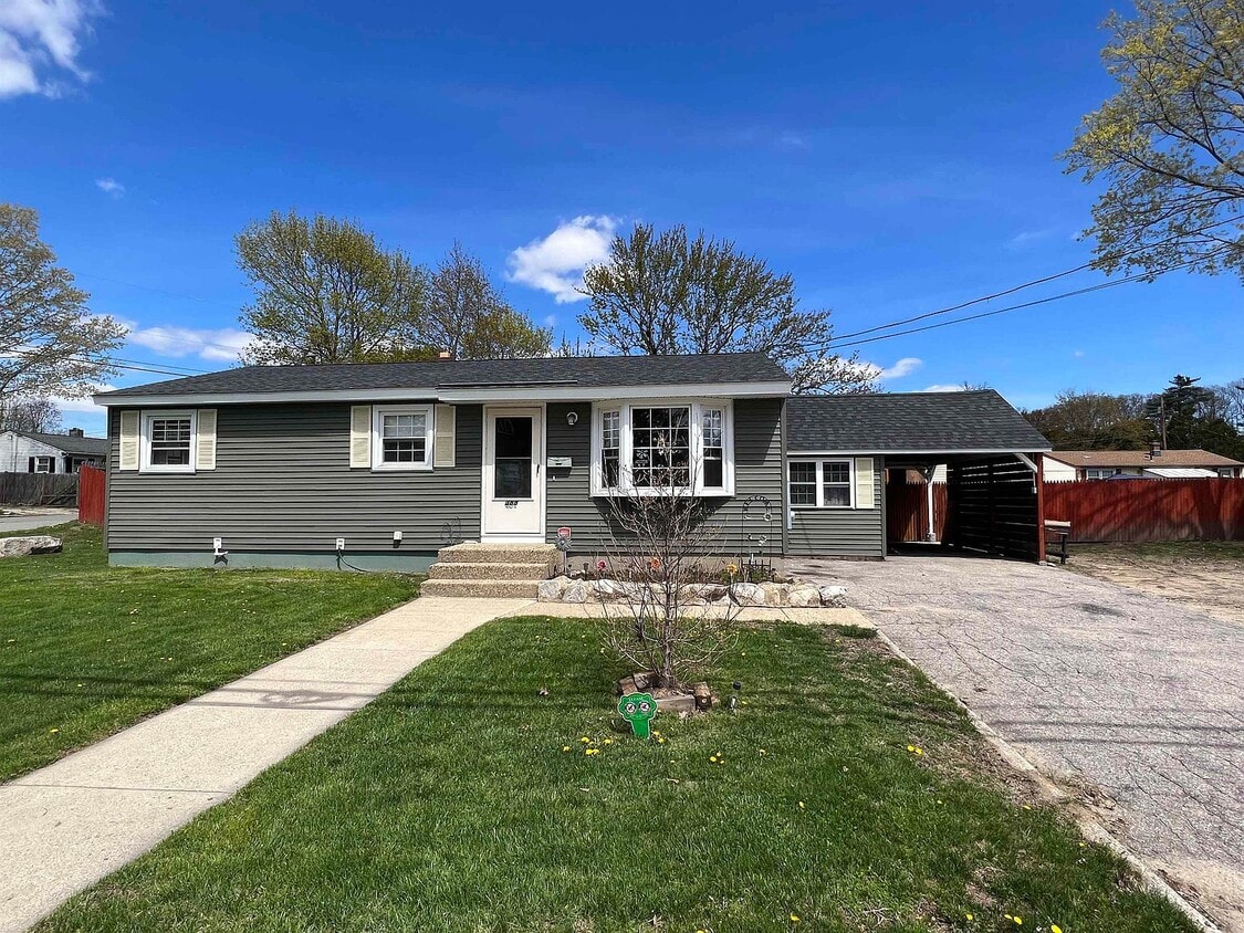 388 Weston Rd, Manchester, NH 03103 House Rental in Manchester, NH