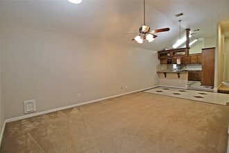 Building Photo - 8615 Sweetbrush Dr