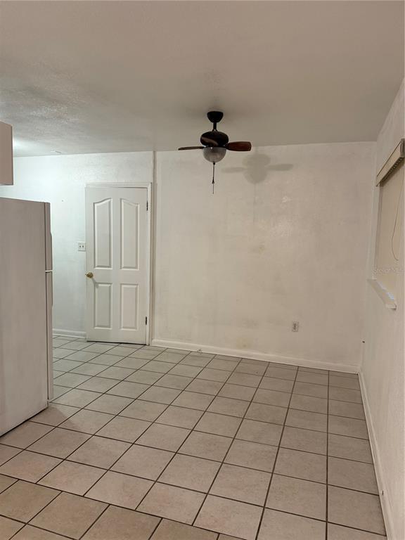 Foto del edificio - 4926 Deauville Dr