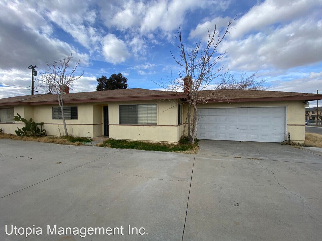 Primary Photo - 2 br, 2 bath House - 38609 5th St. East