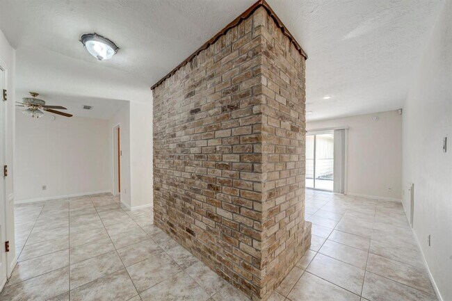 Foto del edificio - 29503 Loddington St