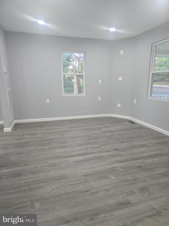 Foto del edificio - 1320 Conowingo Rd