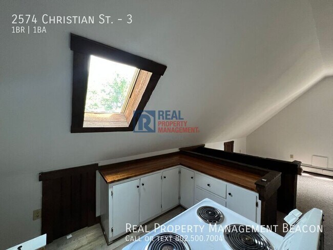 Foto del edificio - 2574 Christian St