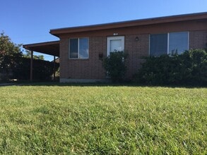 Building Photo - 1121 500 N