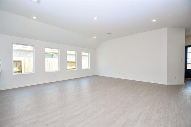 Building Photo - 8214 Tempest Stone Dr