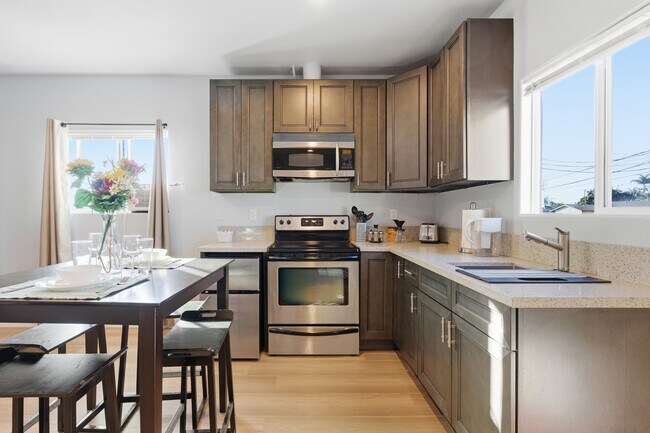 Foto del edificio - 1026 W 168th St