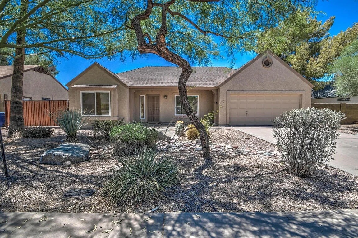 Foto principal - 1549 E Drake Dr