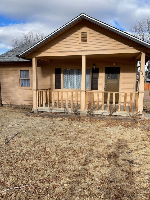 Primary Photo - 3 Bedroom 1 bath home